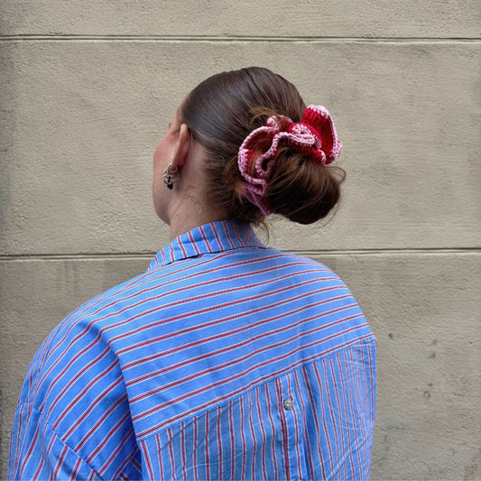Lyra Scrunchie (english)